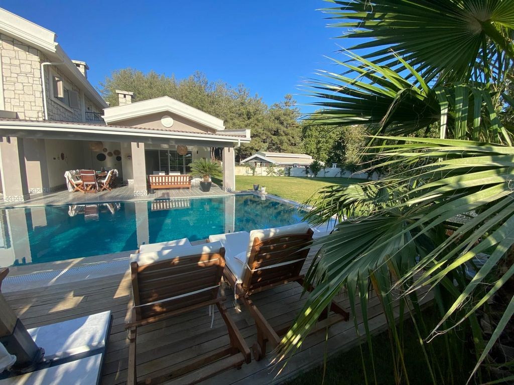 LUXURY DETACHED VILLA SURROUNDED BY NATURE IN SOĞUCAK, KUŞADASI