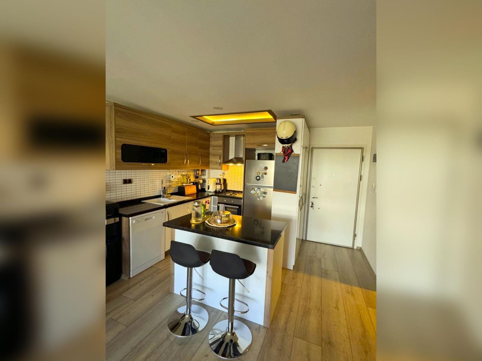Modern Comfort & Award-Winning Design – 1 Bedroom 2 Bathrooms Gem in Prime Location in Kusadasi !