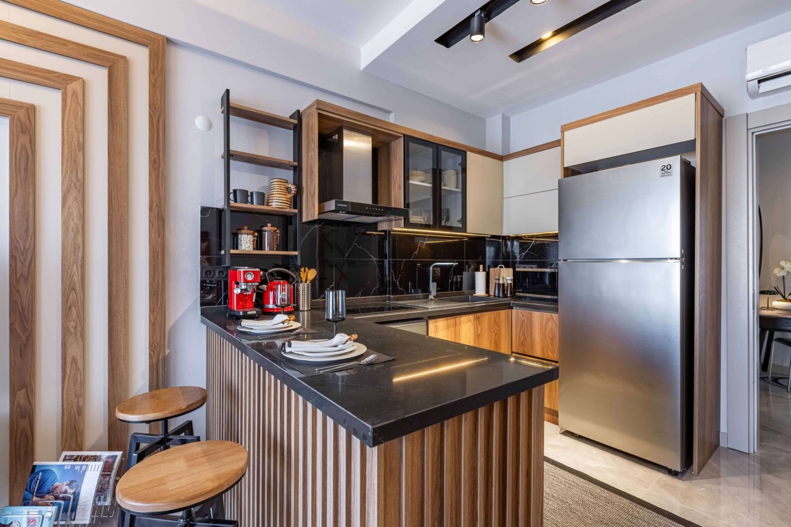 Brand-New 1+1 Apartment in a Prime Location — Ege Neighbourhood, City Centre