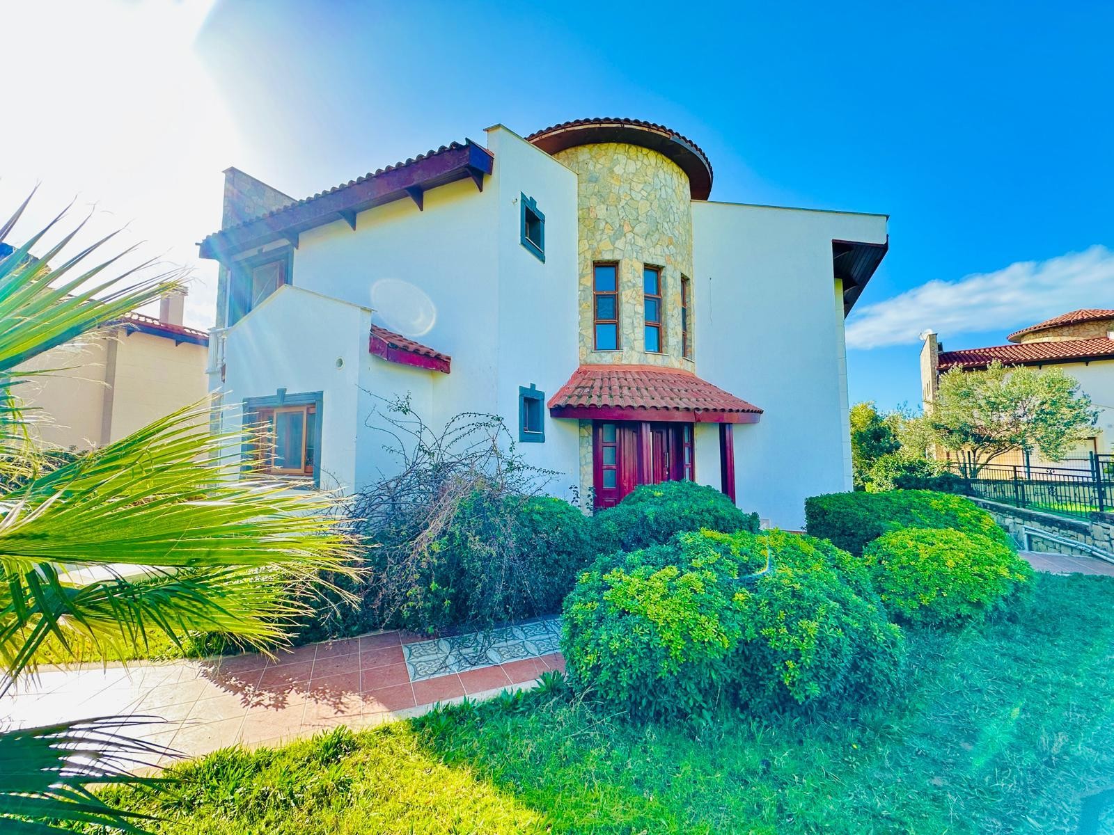 Exclusive Detached Villa with Private Pool in Soğucak, Kuşadası – A Unique Lifestyle Surrounded by Nature