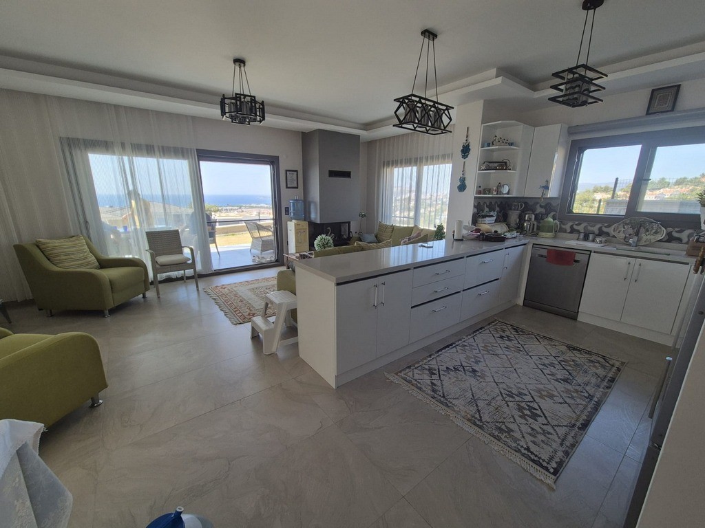 Sea-View Villa for Sale in Kuşadası Soğucak!