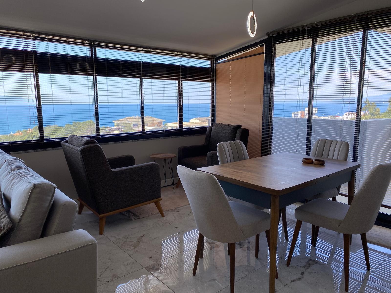 MODERN, FULLY FURNISHED 1-BEDROOM APARTMENT WITH PANORAMIC SEA VIEW IN KUŞADASI