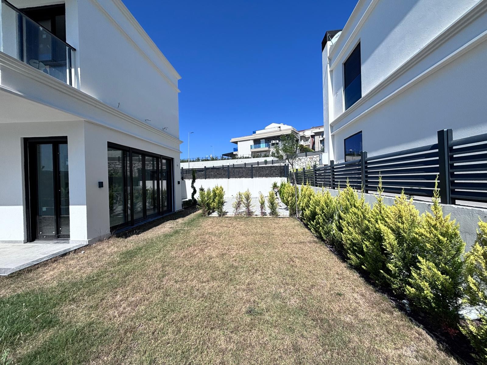 LUXURY SMART VILLA WITH PRIVATE POOL IN KUŞADASI EGE NEIGHBORHOOD