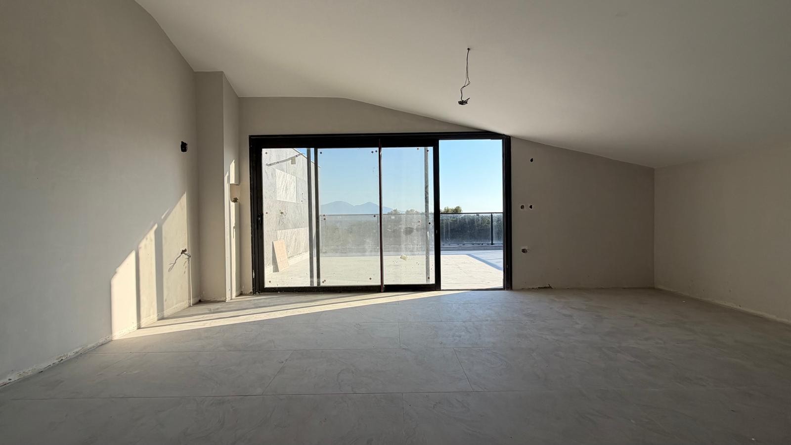 EXCLUSIVE LUXURY PENTHOUSE DUPLEX WITH PANORAMIC SEA VIEWS | 243 m² INCLUDING TERRACE | PRIME KUŞADASI LOCATION