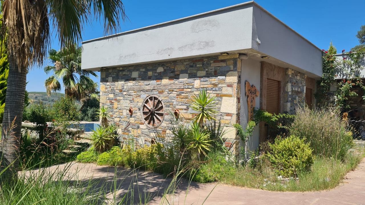 LUXURY PRIVATE FARMHOUSE WITH PRIVATE POOL IN KUŞADASI KİRAZLI VILLAGE