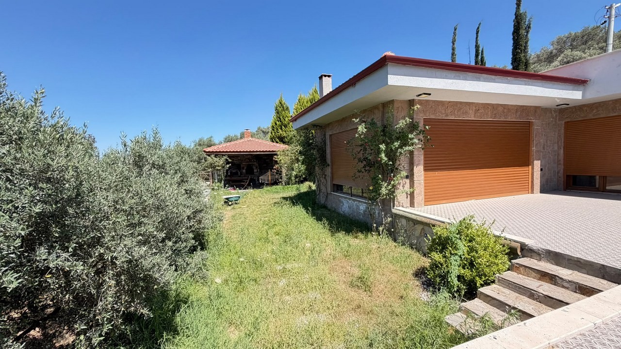 LUXURY PRIVATE FARMHOUSE WITH PRIVATE POOL IN KUŞADASI KİRAZLI VILLAGE