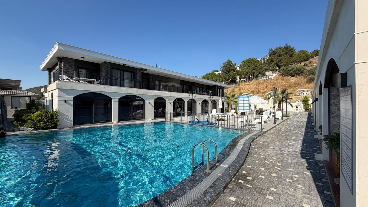 COUNTRY STYLE DESIGNED 2+1 APARTMENT WITH POOL VIEW IN KUŞADASI