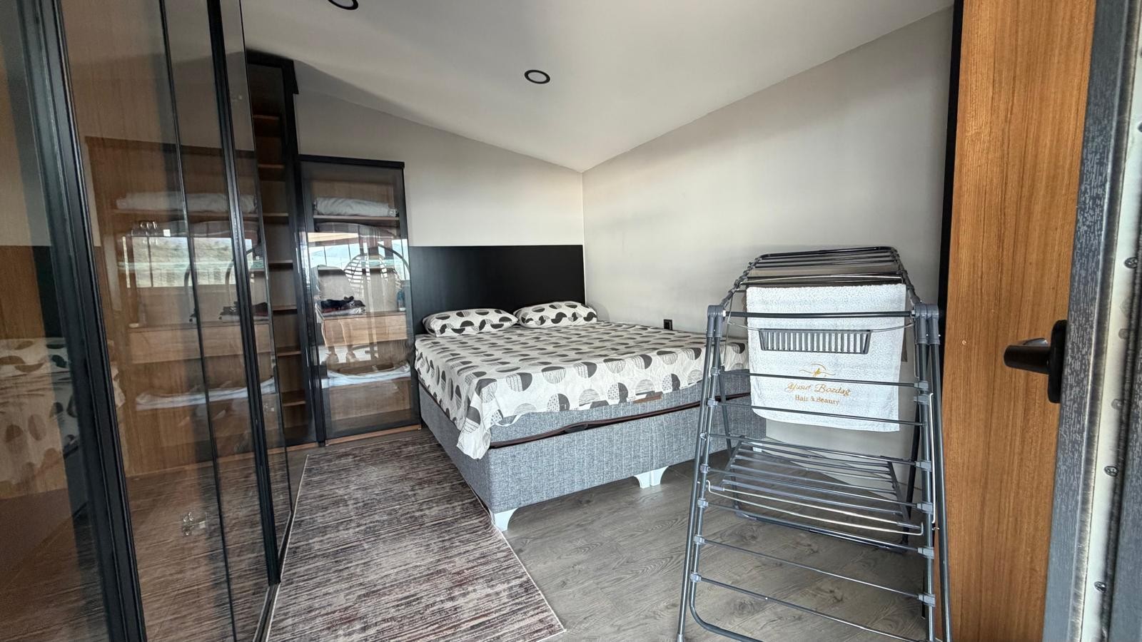 FULLY FURNISHED PENTHOUSE DUPLEX WITH PANORAMIC SEA VIEW IN KUŞADASI GÜZELÇAMLI