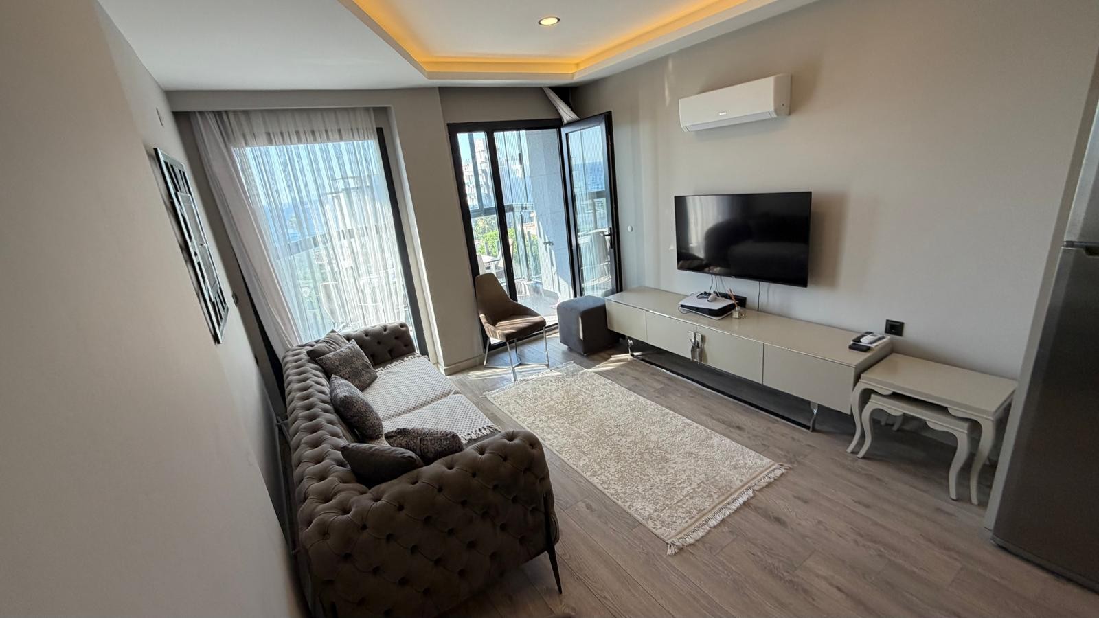 FULLY FURNISHED PENTHOUSE DUPLEX WITH PANORAMIC SEA VIEW IN KUŞADASI GÜZELÇAMLI