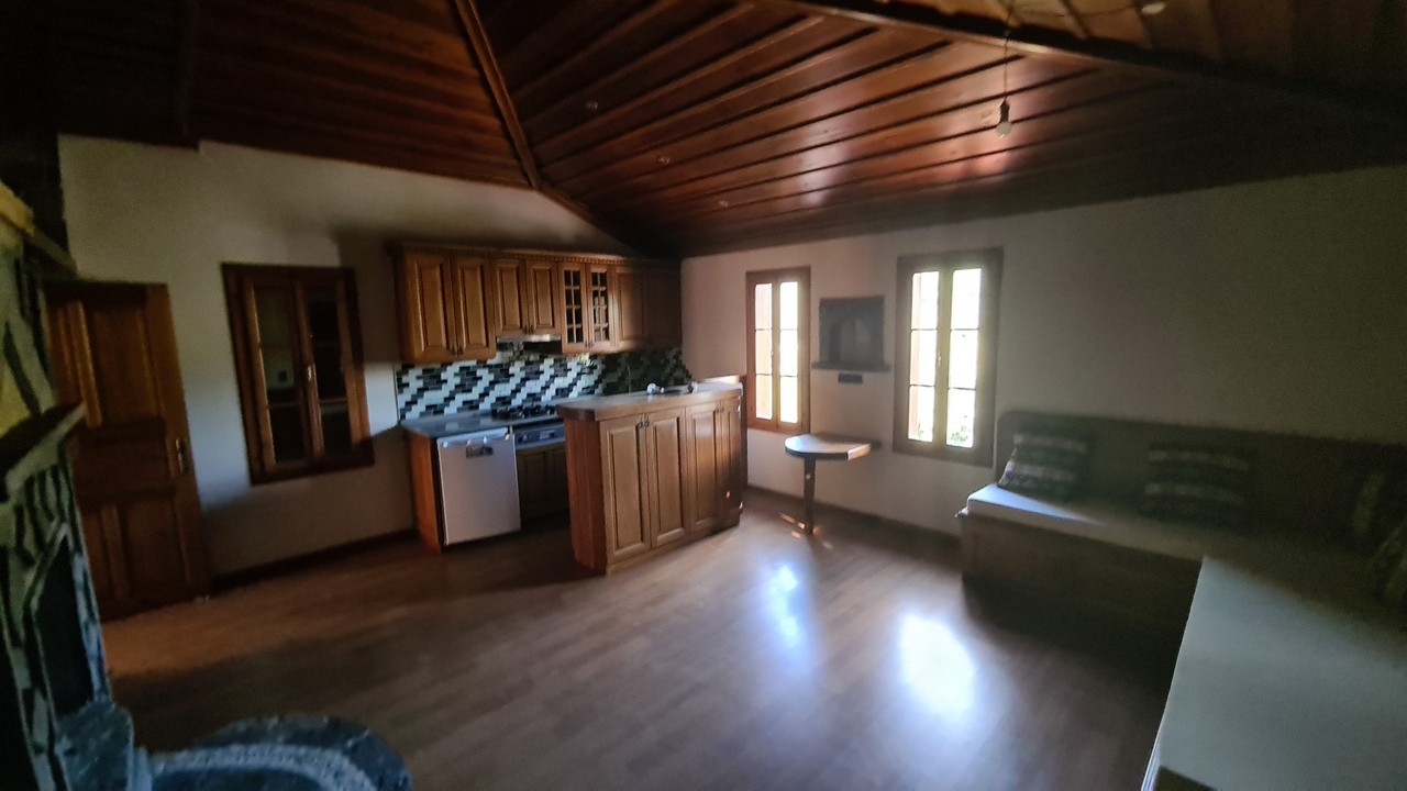 Extraordinary Stone Farm Estate in Şirince – 10,000 m² Private Land | Boutique Hotel License | Exceptional Investment Opportunity