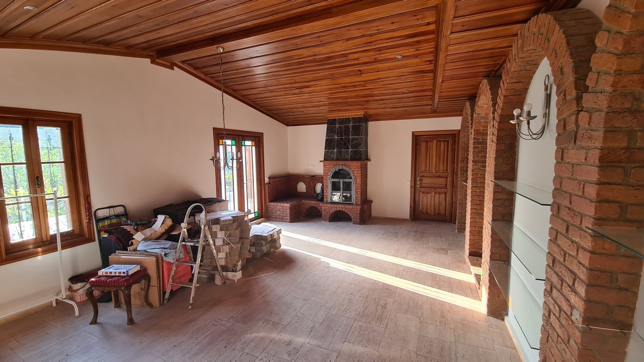 Extraordinary Stone Farm Estate in Şirince – 10,000 m² Private Land | Boutique Hotel License | Exceptional Investment Opportunity