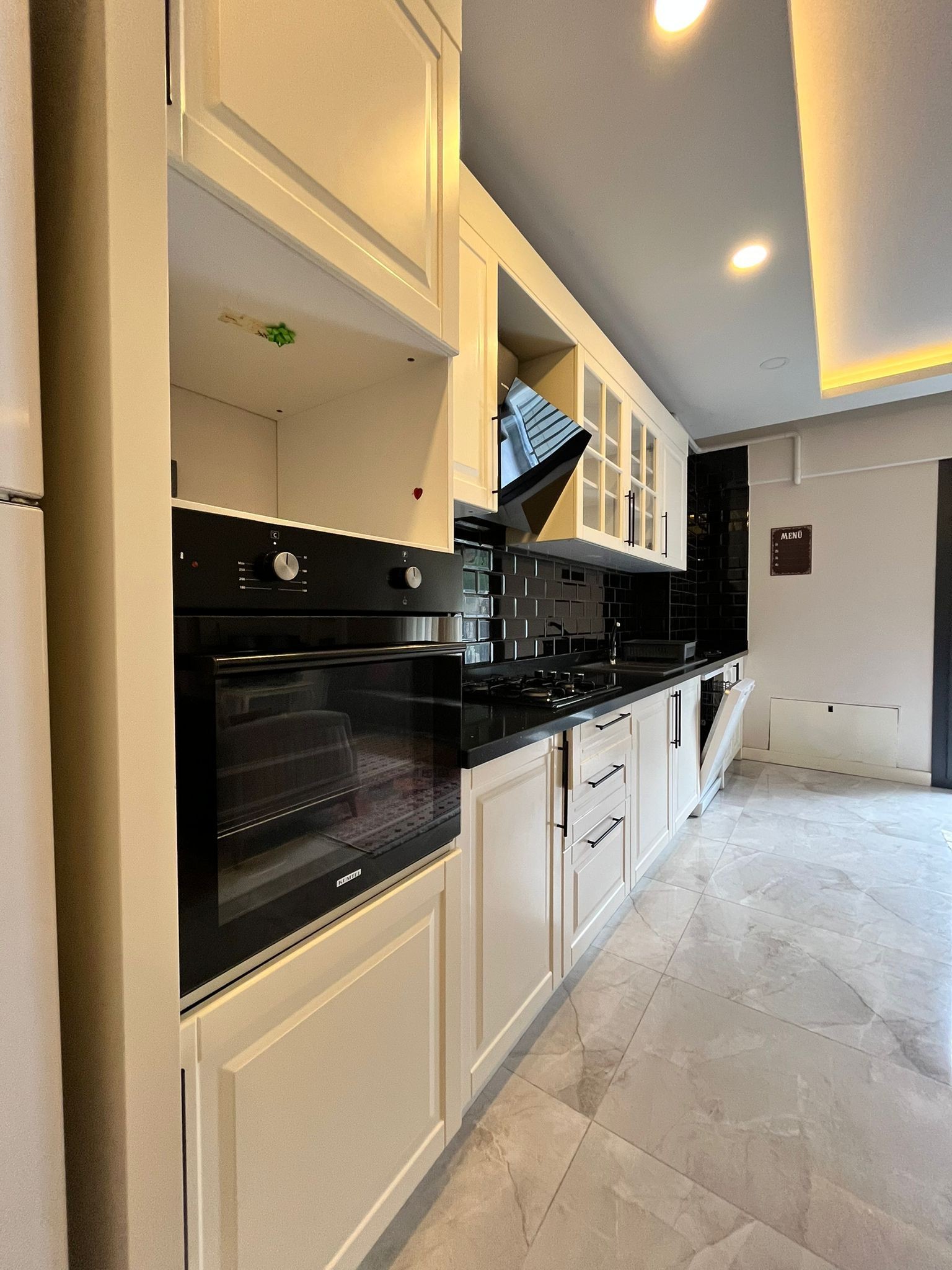 LUXURY 2-BEDROOM APARTMENT IN A SECURE RESIDENTIAL COMPLEX WITH SWIMMING POOL