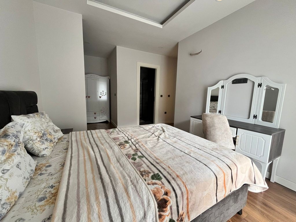 LUXURY 2-BEDROOM APARTMENT IN A SECURE RESIDENTIAL COMPLEX WITH SWIMMING POOL