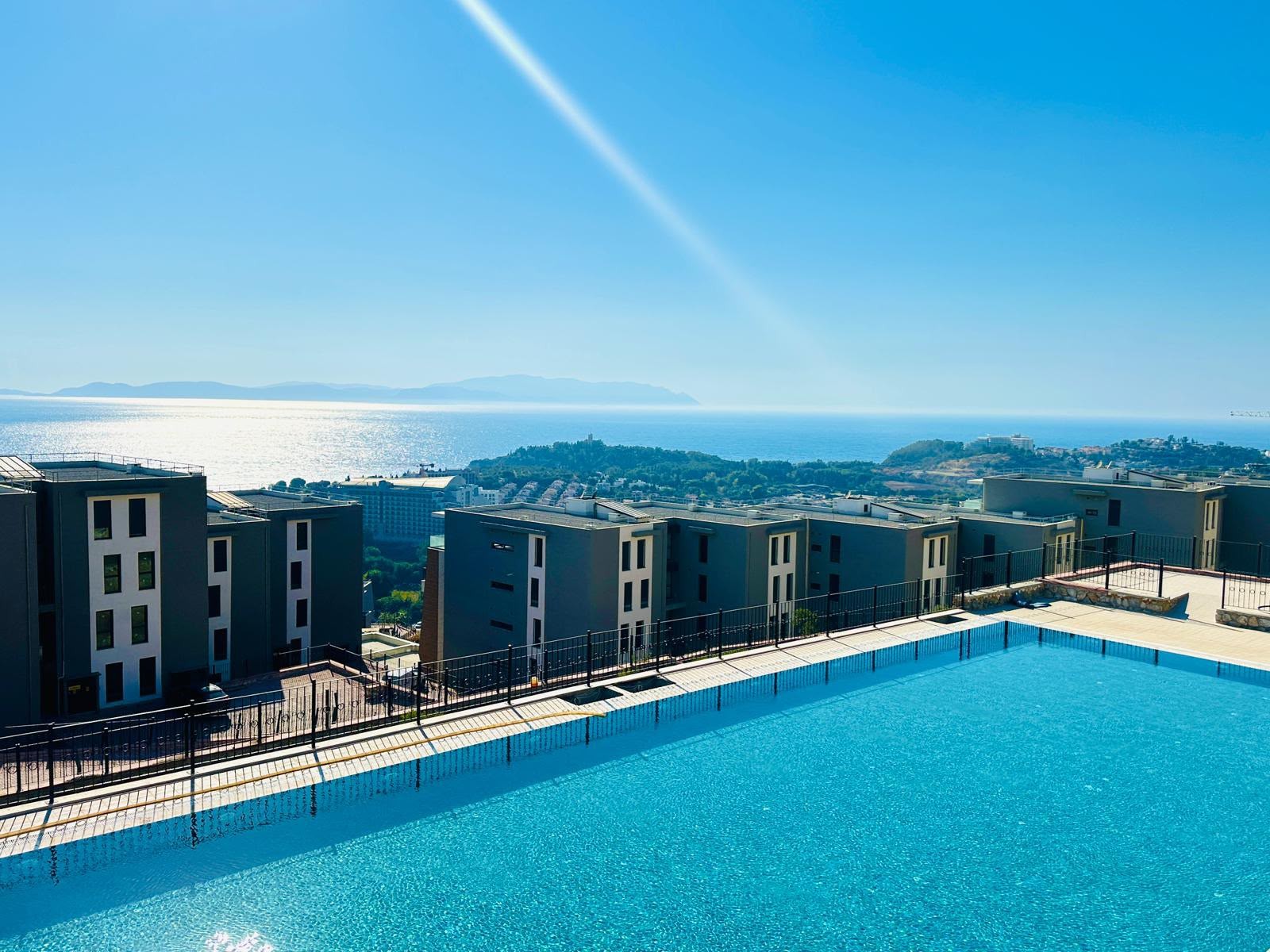 LUXURY 3-BEDROOM APARTMENT WITH UNINTERRUPTED SEA VIEWS KUŞADASI