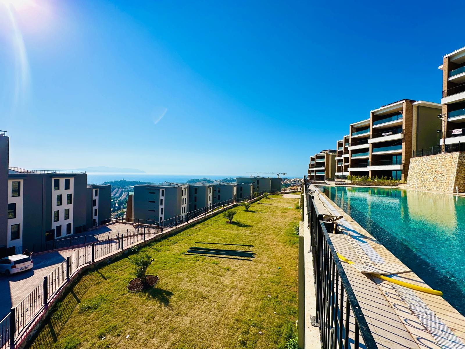 LUXURY 3-BEDROOM APARTMENT WITH UNINTERRUPTED SEA VIEWS KUŞADASI