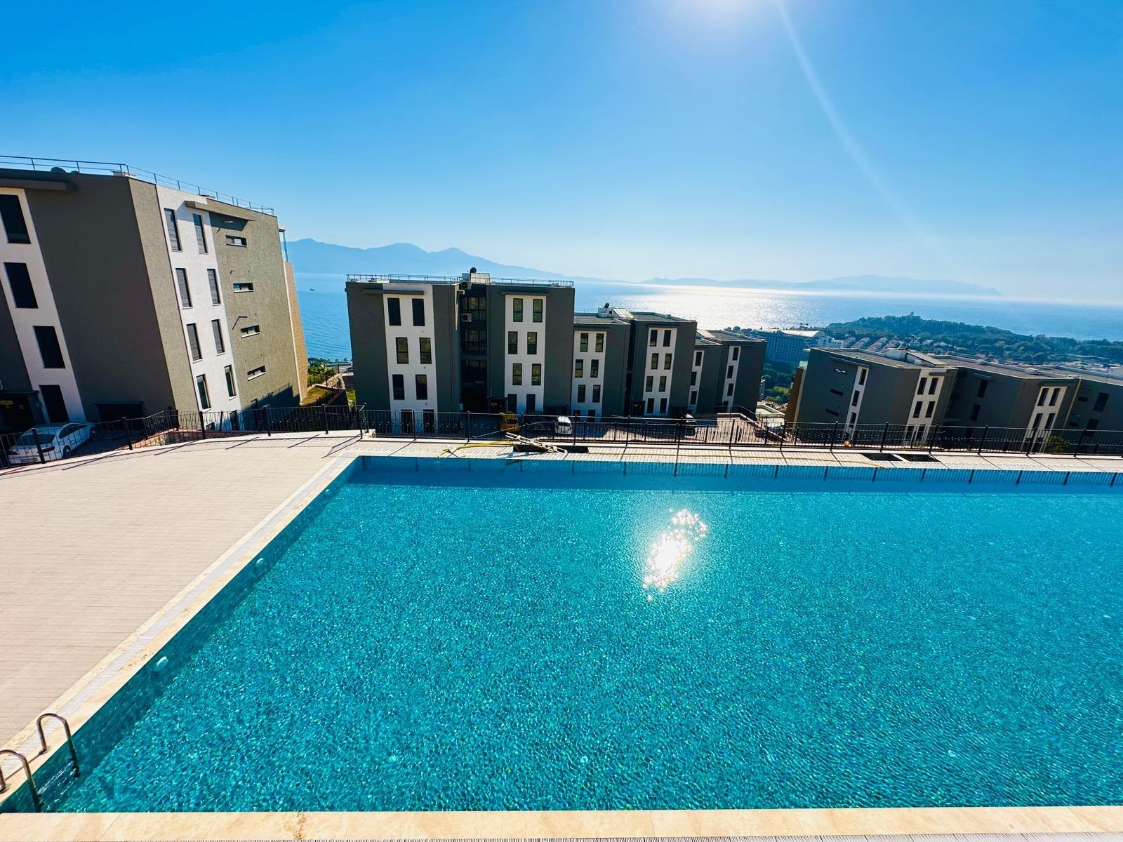LUXURY 3-BEDROOM APARTMENT WITH UNINTERRUPTED SEA VIEWS KUŞADASI