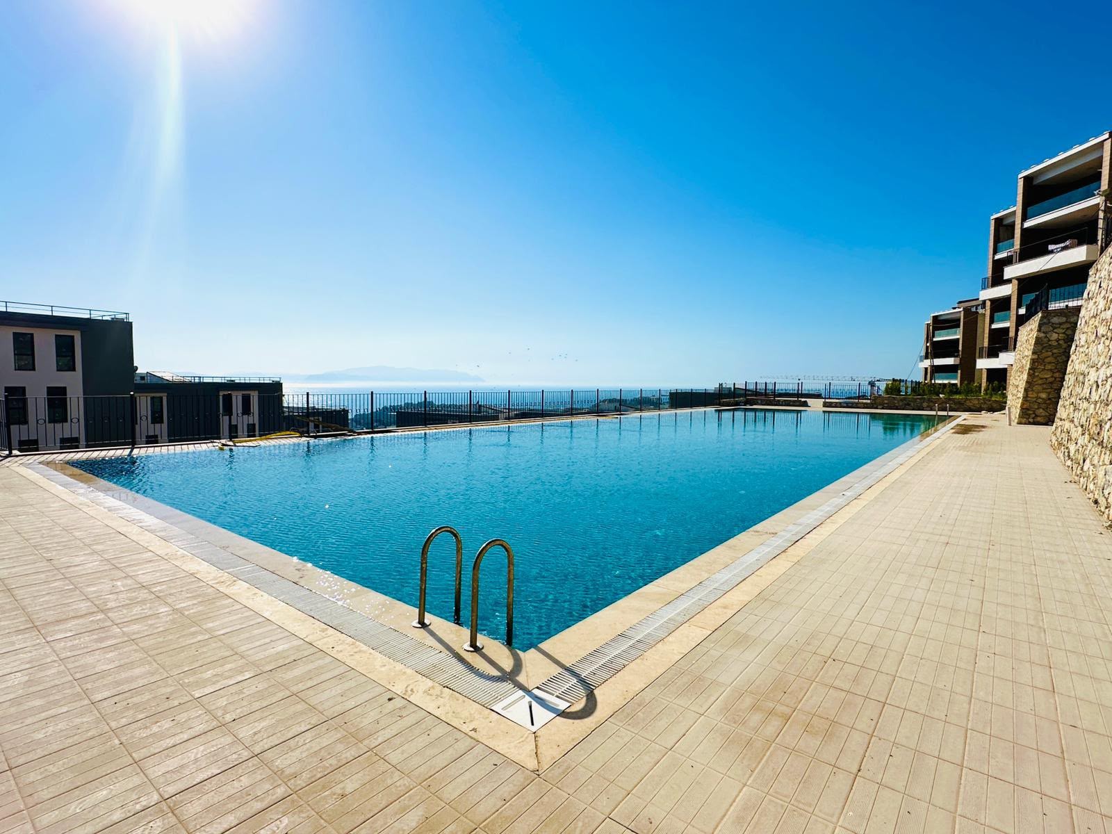 LUXURY 3-BEDROOM APARTMENT WITH UNINTERRUPTED SEA VIEWS KUŞADASI