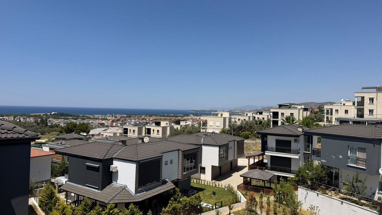 PRİVATE DETACHED VİLLA - 1.5 KM TO LONG BEACH